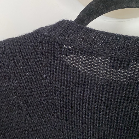 Theory Aleesna Leuna Silk Alpaca Blend Black Knit Button Shoulder Sweater Size M - Picture 13 of 13